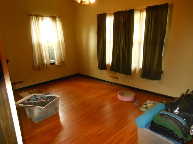 $244,900 | 710 Ingalls Avenue, Joliet, IL 60435