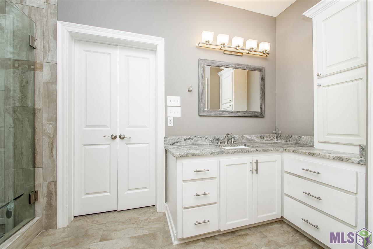 2449 Randy Drive Denham Springs, LA 70726 - Photo 19 of 33 Gallery Image 19
