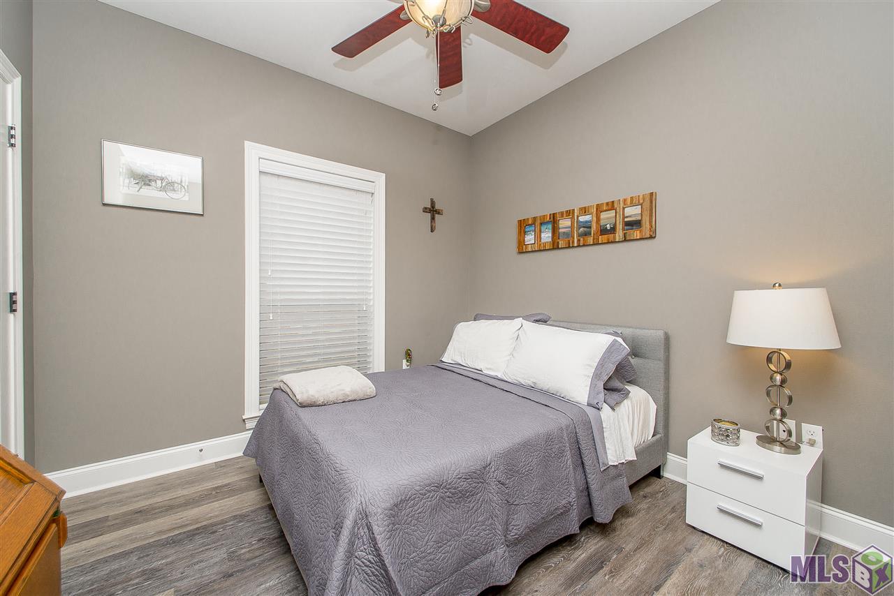 2449 Randy Drive Denham Springs, LA 70726 - Photo 24 of 33 Gallery Image 24