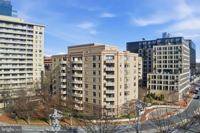 $359,000 | 7111 Woodmont Avenue, Unit 708, Bethesda, MD 20815