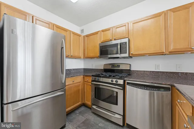$359,000 | 7111 Woodmont Avenue, Unit 708, Bethesda, MD 20815