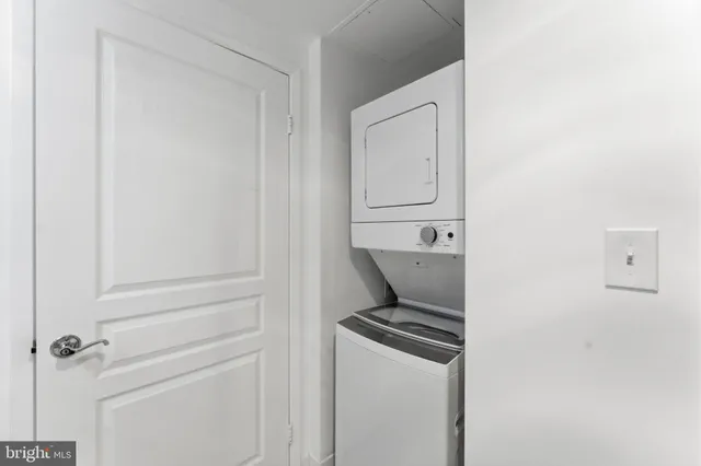 $359,000 | 7111 Woodmont Avenue, Unit 708, Bethesda, MD 20815