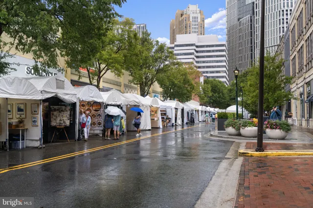 $359,000 | 7111 Woodmont Avenue, Unit 708, Bethesda, MD 20815