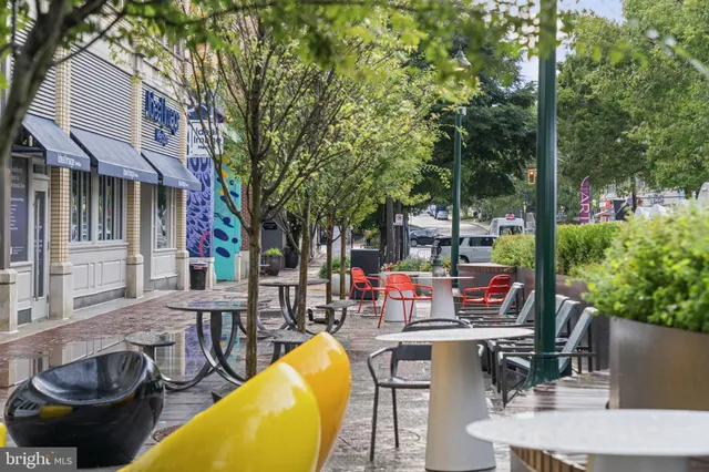 $359,000 | 7111 Woodmont Avenue, Unit 708, Bethesda, MD 20815