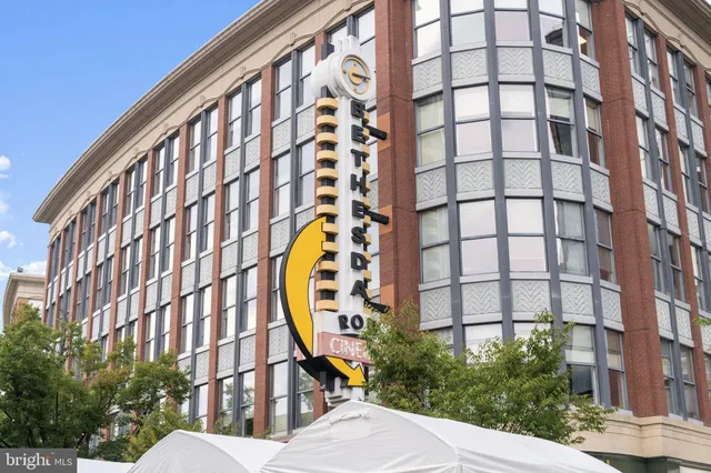 $359,000 | 7111 Woodmont Avenue, Unit 708, Bethesda, MD 20815