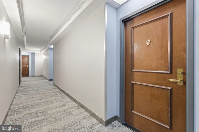 $359,000 | 7111 Woodmont Avenue, Unit 708, Bethesda, MD 20815