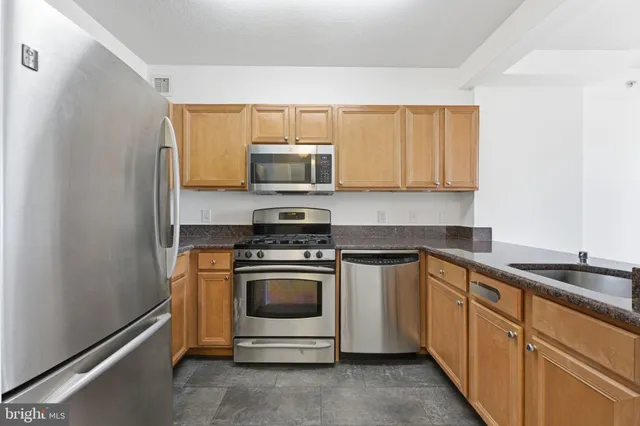 $359,000 | 7111 Woodmont Avenue, Unit 708, Bethesda, MD 20815