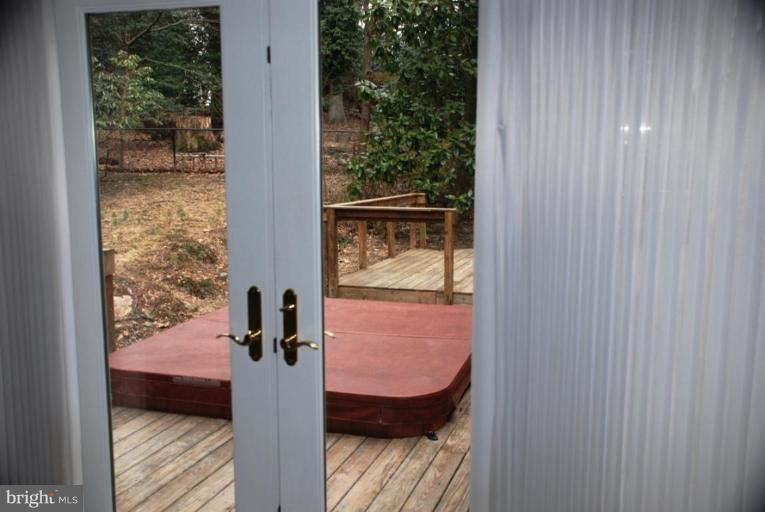 207 Apple Grove Road Silver Spring, MD 20904 - Photo 25 of 30 Hot Tub