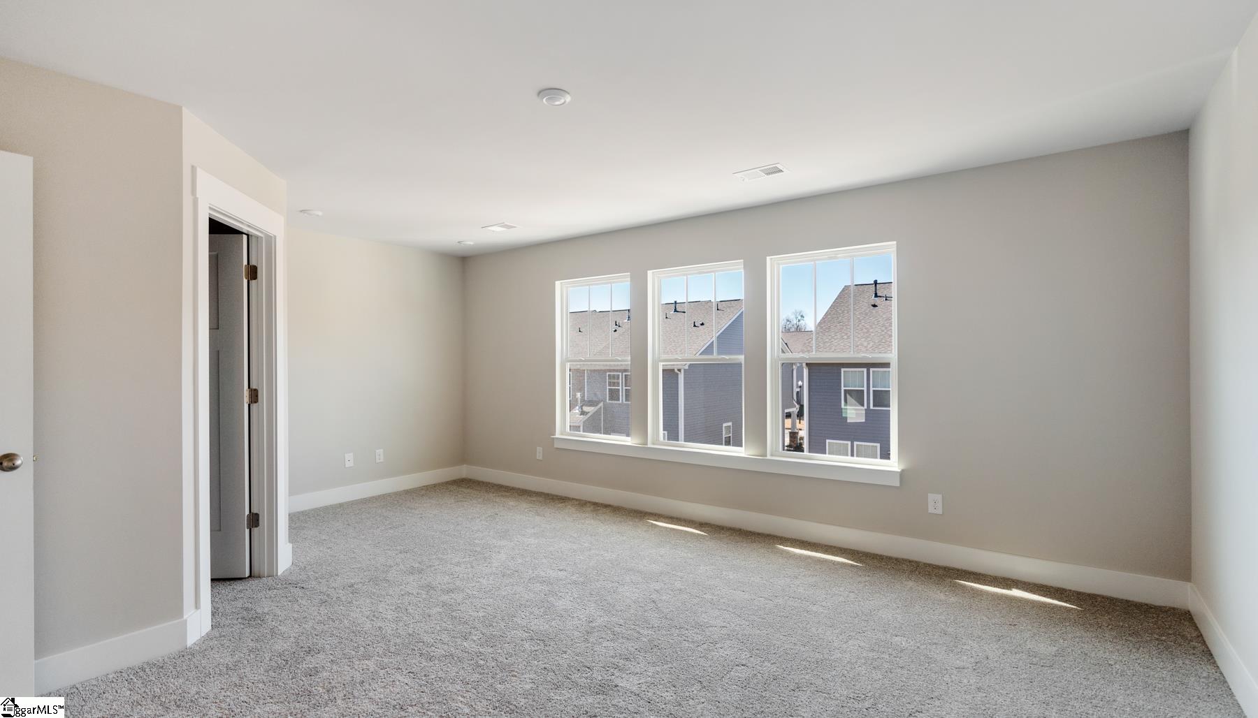 1398 Maplesmith Way Moore, SC 29369 - Photo 12 of 25 Gallery Image 12