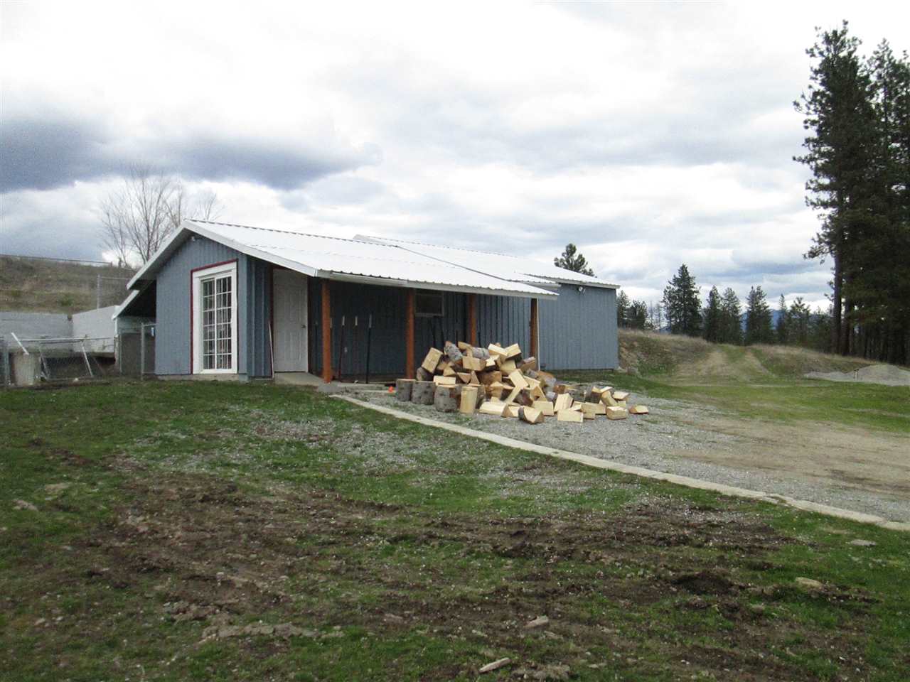 26408 North Yale Road Chattaroy, WA 99003 - Photo 14 of 19