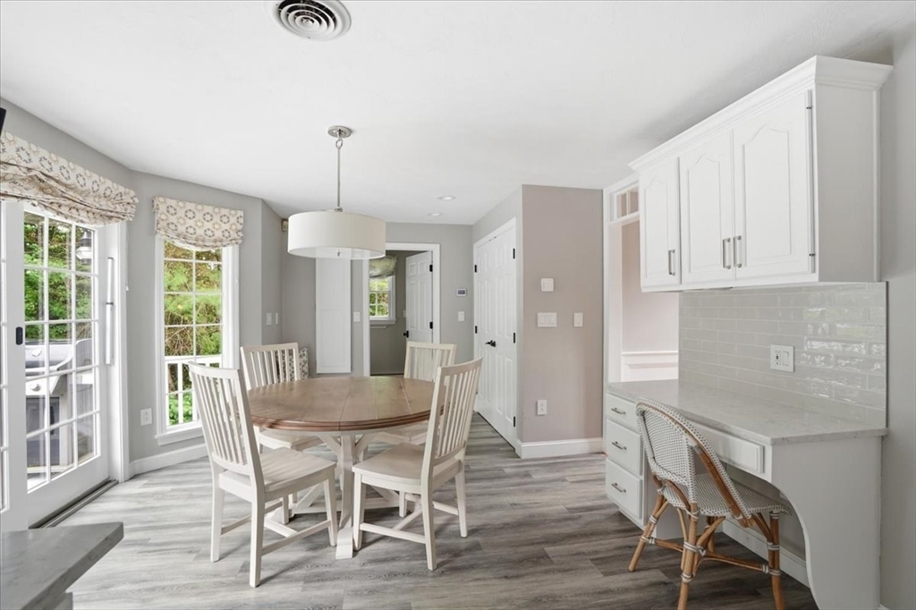 85 Maple Avenue Hanover, MA 02339 - Photo 5 of 41