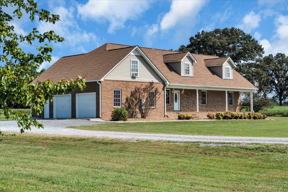 2657 Maple Springs Road Manchester, TN 37355 - Photo 2 of 54 Gallery Image 2
