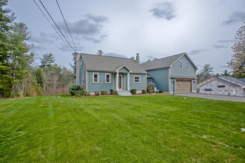 276 Shaker Road Westfield, MA 01085 - Photo 3 of 34 Gallery Image 3