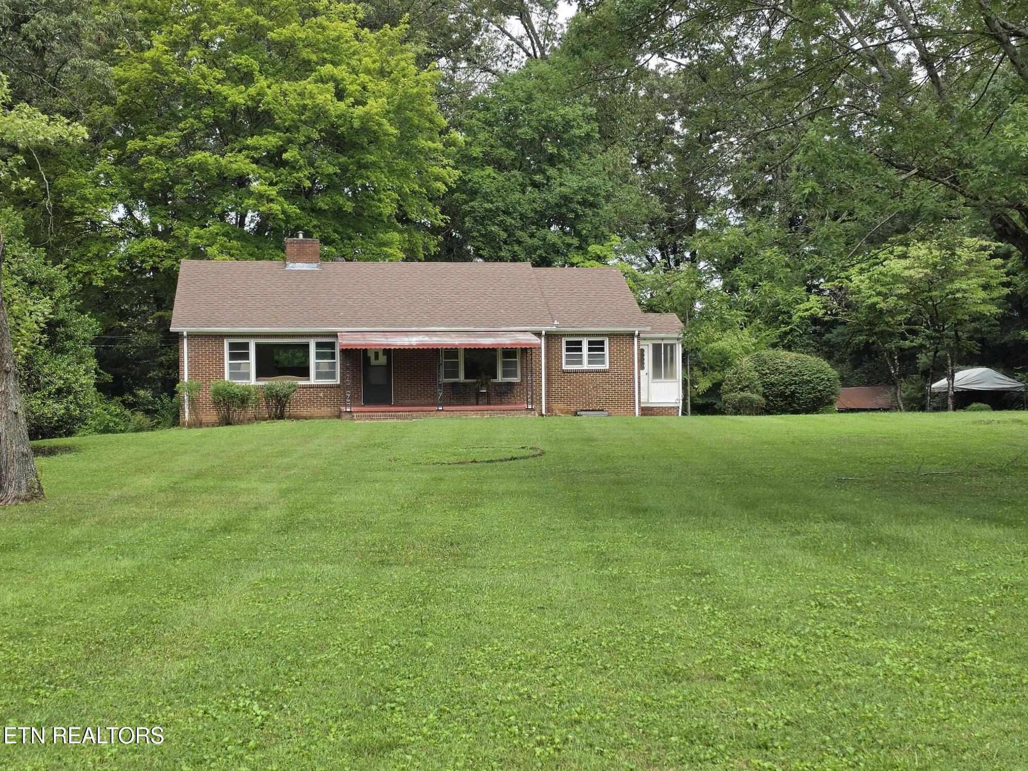 1211 Craig Road Knoxville, TN 37919 - Photo 2 of 42 1211 Craig Road