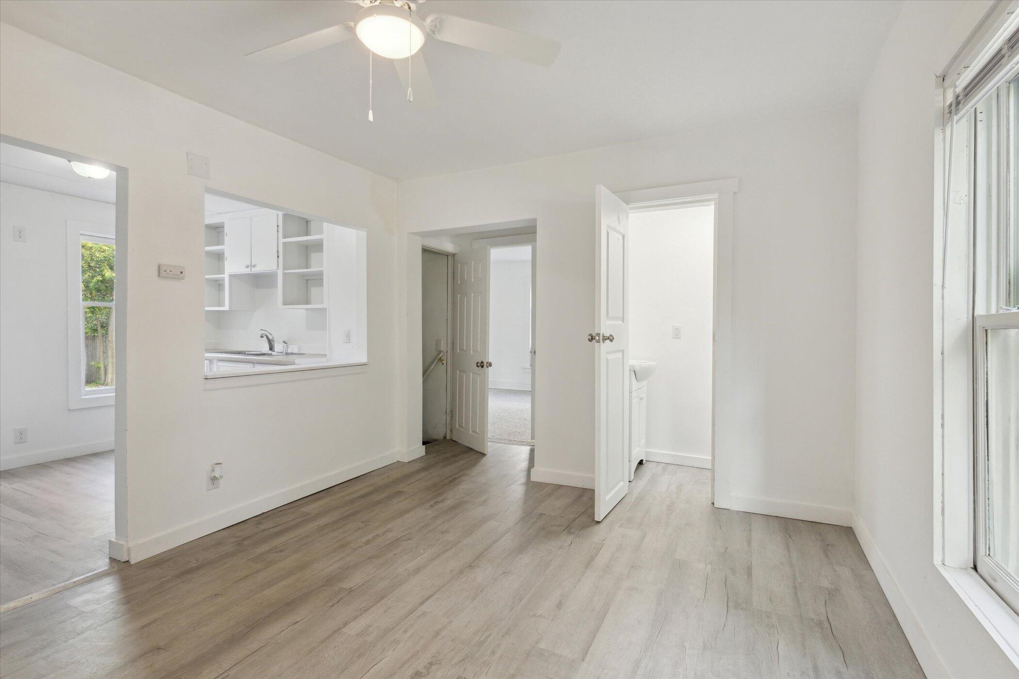 1627 Reed Street Kalamazoo, MI 49001 - Photo 10 of 32 12-1627-Reed-St-Kalamazoo-MI-49001-Windo