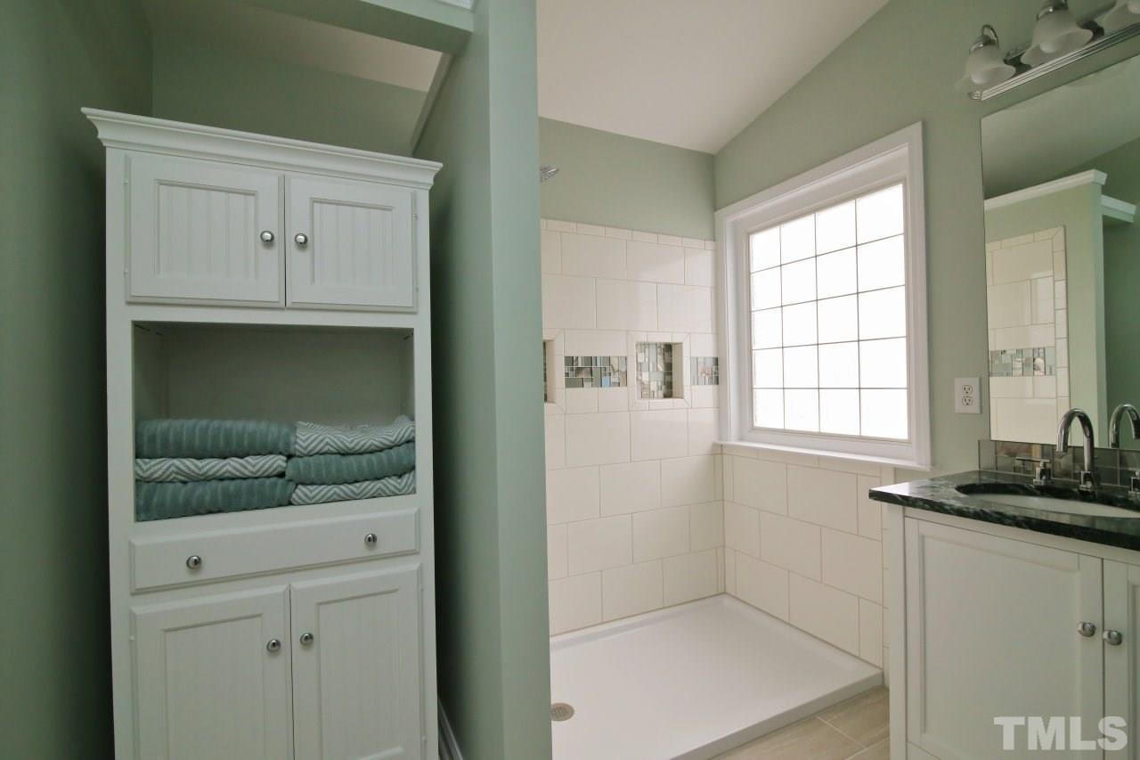 5600 Keowee Way Raleigh, NC 27616 - Photo 15 of 25 Gallery Image 15