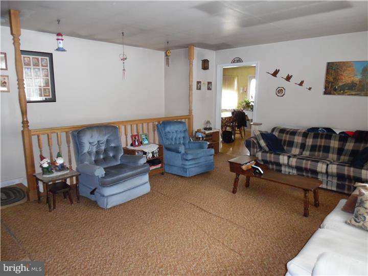 848 Spring Hill Road Riegelsville, PA 18077 - Photo 8 of 20