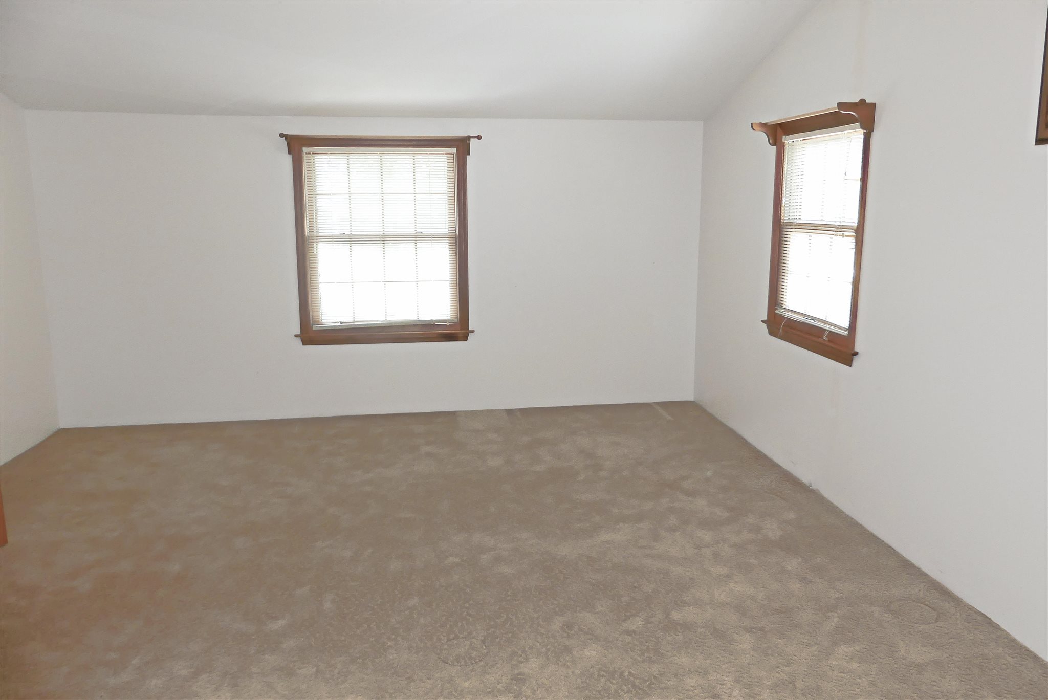 7230 Old State Road Evansville, IN 47710 - Photo 15 of 23 Gallery Image 15