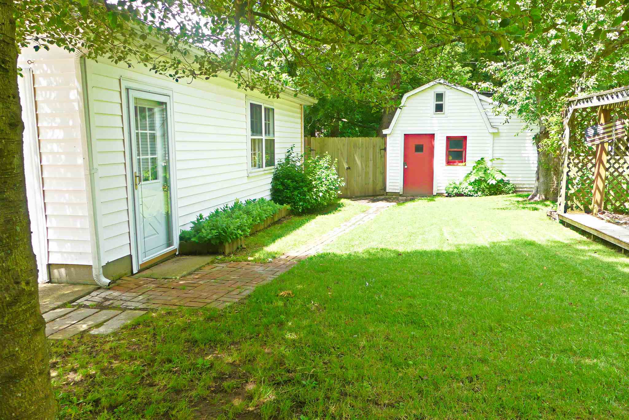 7230 Old State Road Evansville, IN 47710 - Photo 22 of 23 Gallery Image 22