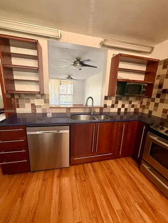 $2,300 | Meadowbrook Towers Condominium Apartment, Hallandale Beach, FL 33009