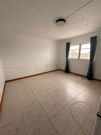 $2,300 | Meadowbrook Towers Condominium Apartment, Hallandale Beach, FL 33009