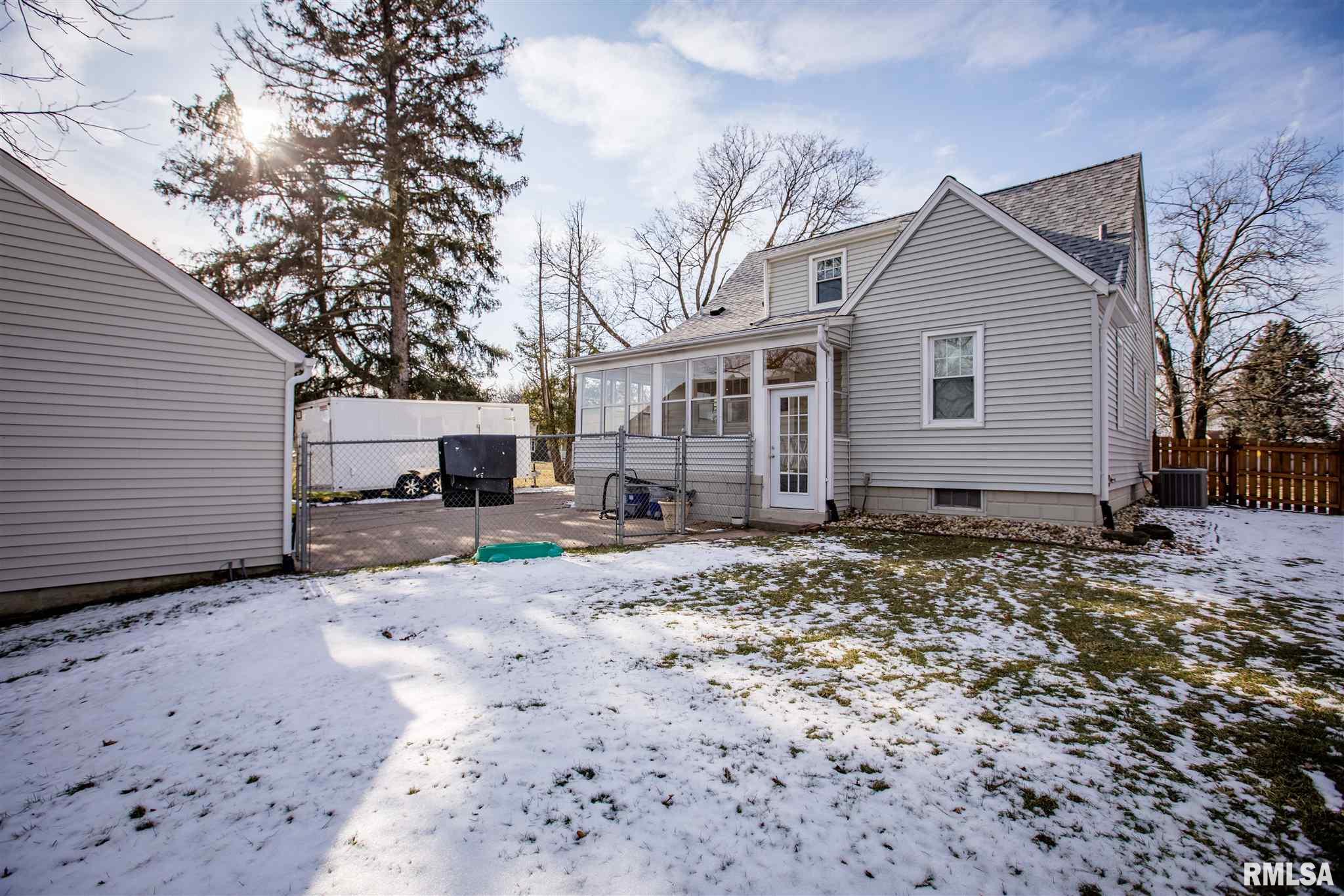 9023 Knoxville Road Milan, IL 61264 - Photo 16 of 18 Gallery Image 16