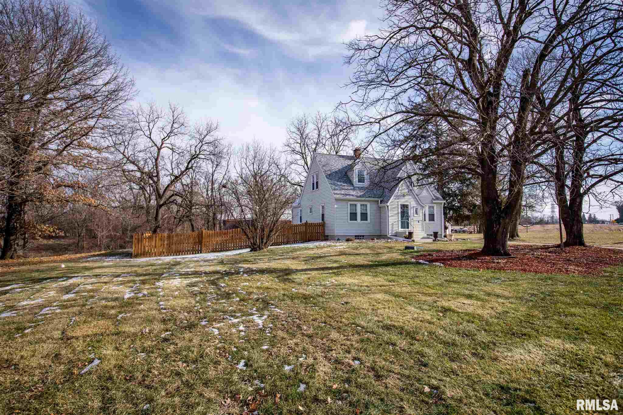 9023 Knoxville Road Milan, IL 61264 - Photo 18 of 18 Gallery Image 18