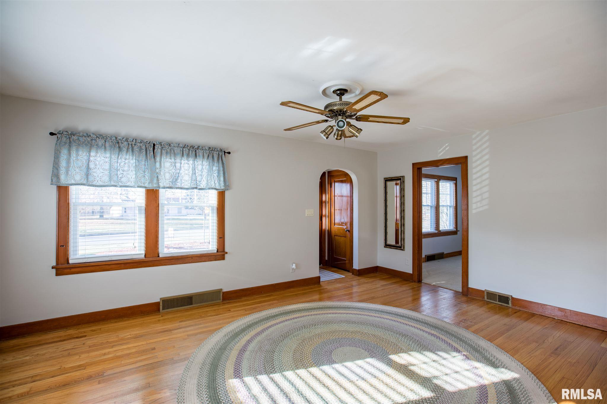 9023 Knoxville Road Milan, IL 61264 - Photo 5 of 18 Gallery Image 5