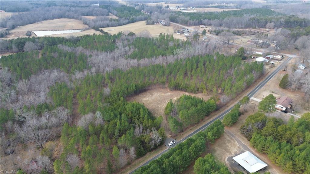 182 Dibrell Road Ruffin, NC 27326 - Photo 10 of 23 Gallery Image 10