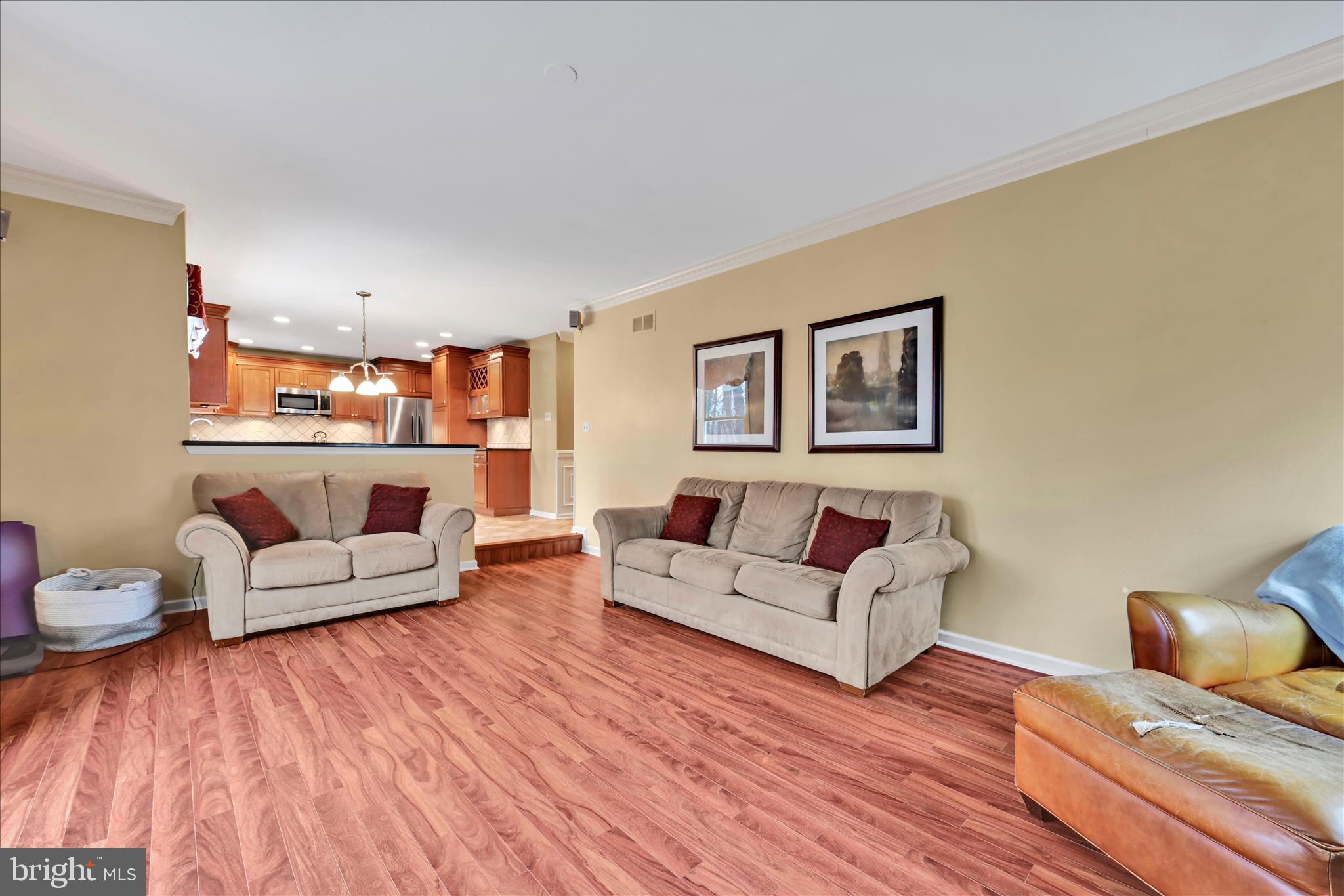 213 Beatrice Lane Aston, PA 19014 - Photo 20 of 45 Family Room