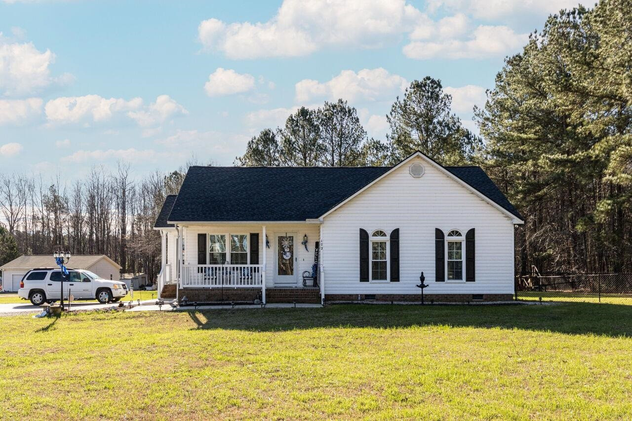 172 Davis Road Zebulon, NC 27597 - Photo 1 of 21 Front Exterior