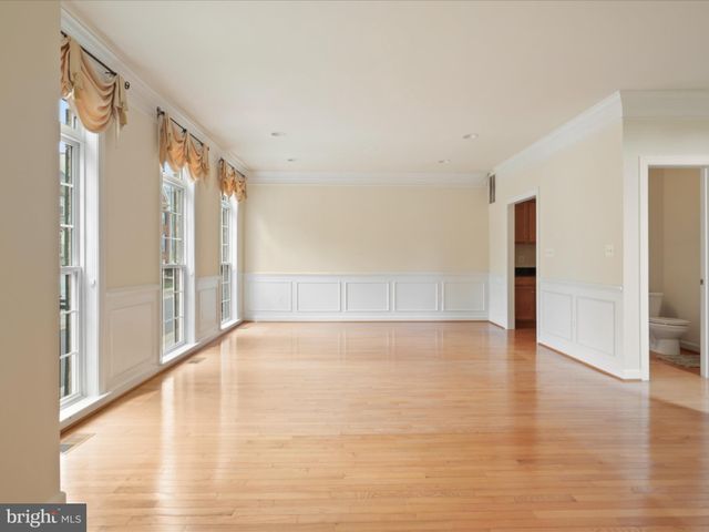 $790,000 | 4643 Aspen Hill Court, Annandale, VA 22003