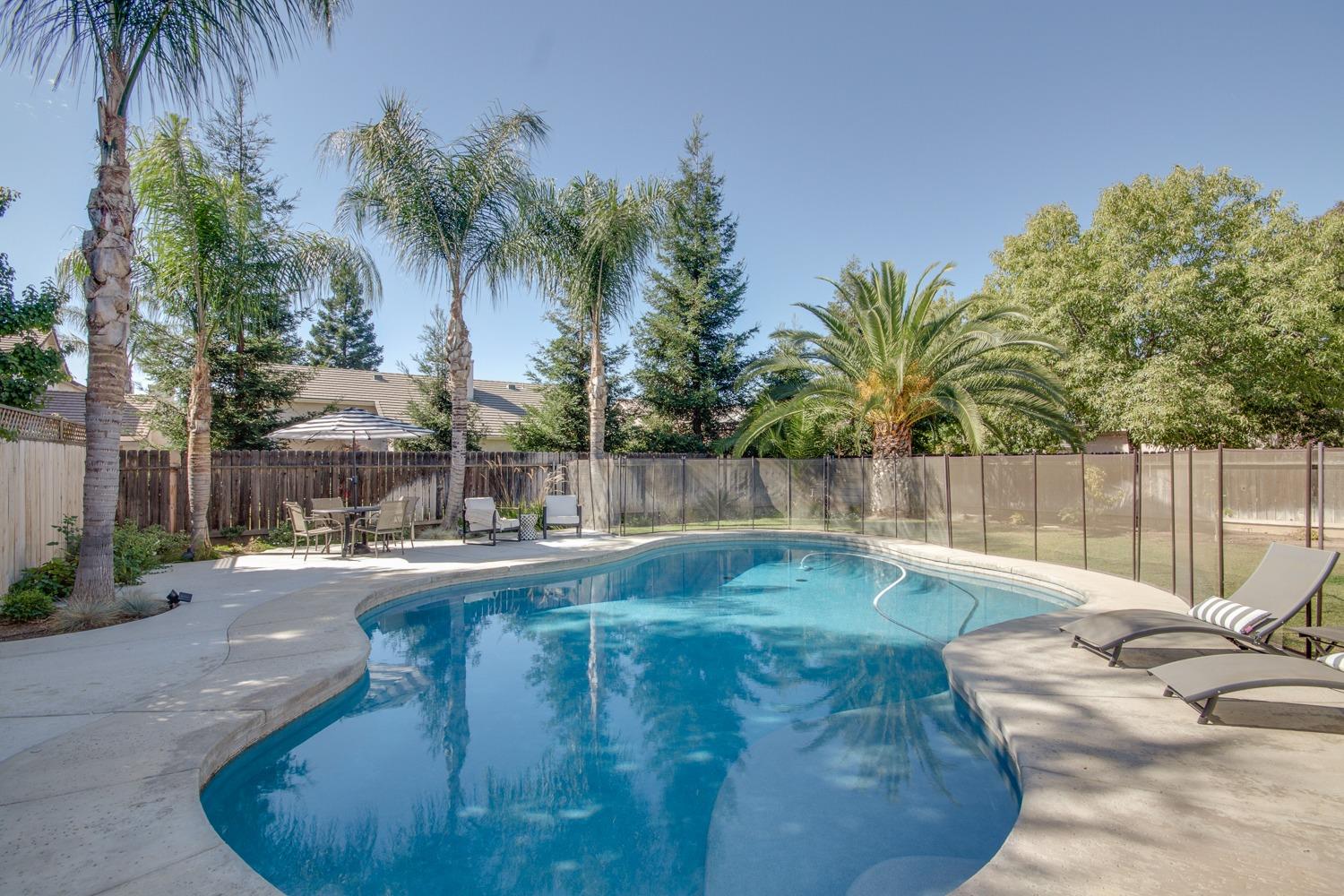 122 North Helm Avenue Clovis, CA 93612 - Photo 35 of 53