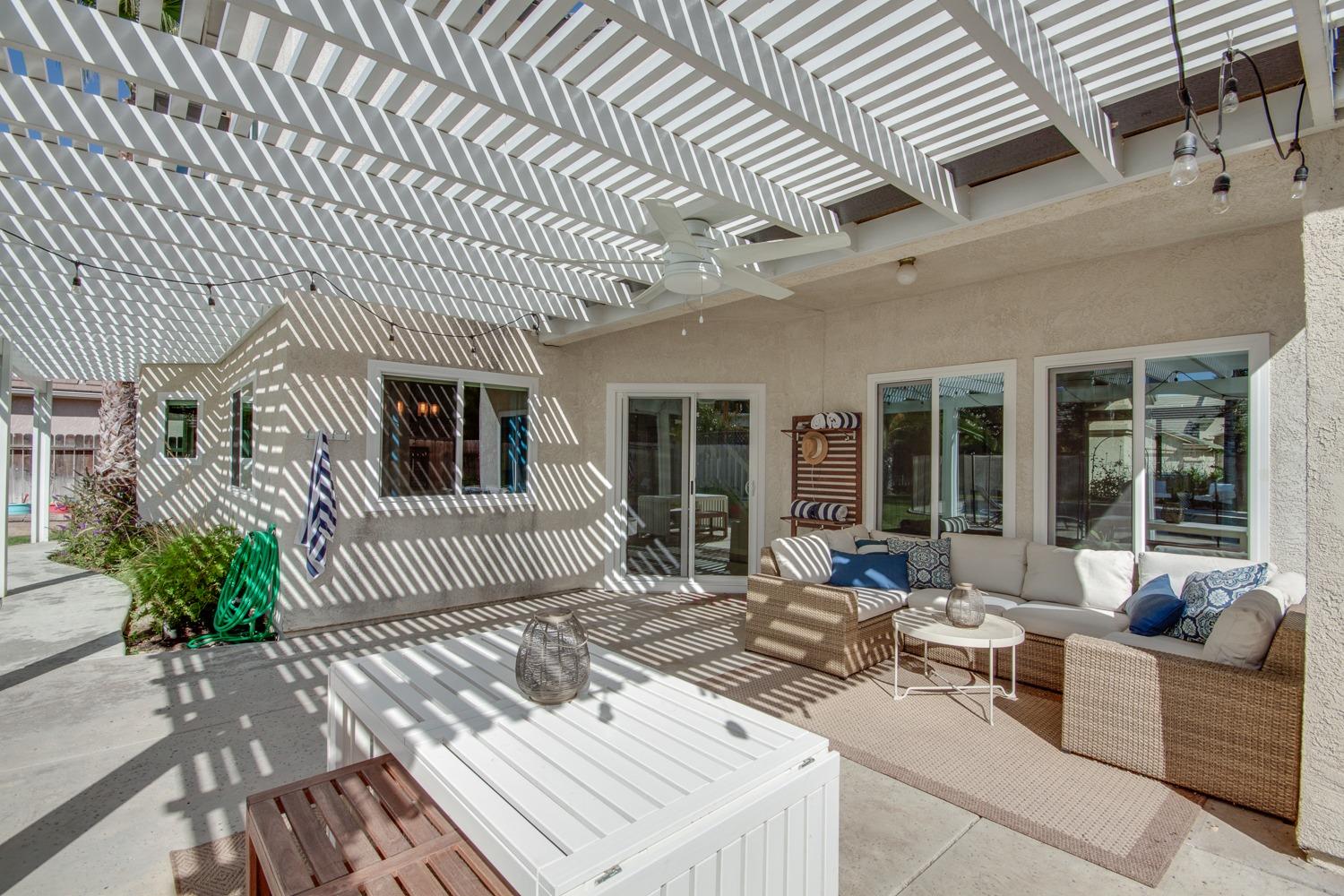 122 North Helm Avenue Clovis, CA 93612 - Photo 44 of 53