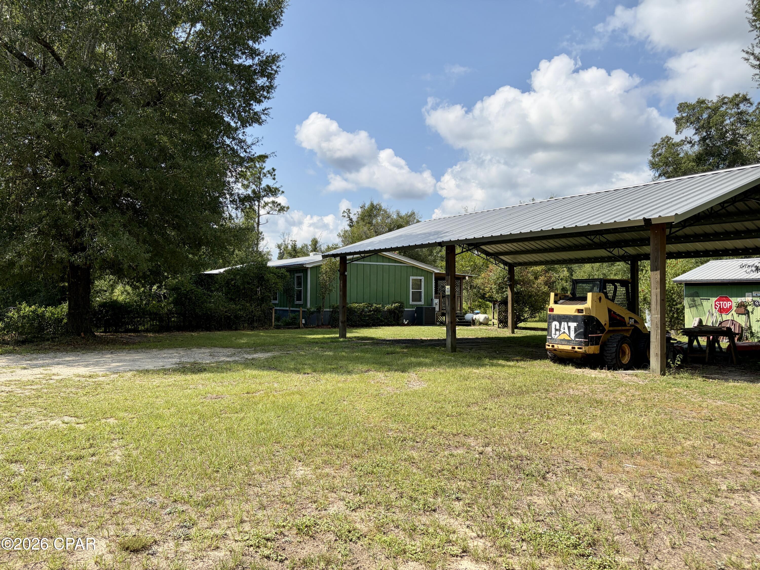 8869 Northwest Felix Flanders Road Altha, FL 32421 - Photo 11 of 45 Gallery Image 11