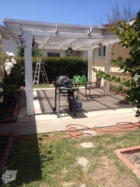 4222 Eve Road Simi Valley, CA 93063 - Photo 8 of 10 a view of swimming pool with outdoor seating and a potted plant