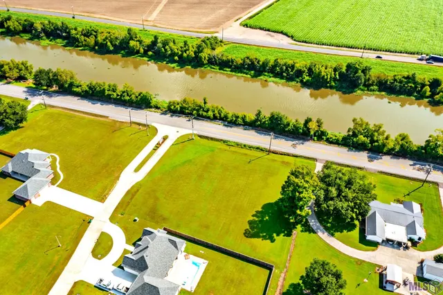 $130,000 | 1 Lockport La, Lockport, LA 70374