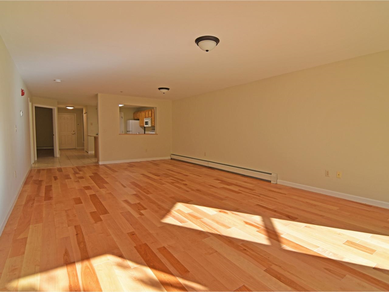 105 Claire Point Road Burlington, VT 05408 - Photo 12 of 44