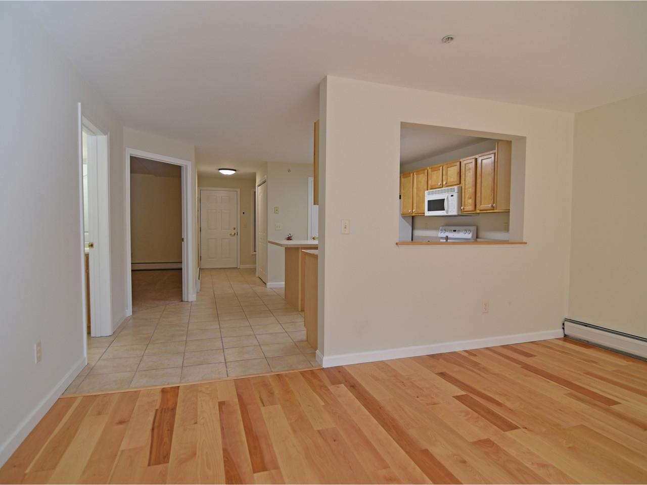 105 Claire Point Road Burlington, VT 05408 - Photo 13 of 44