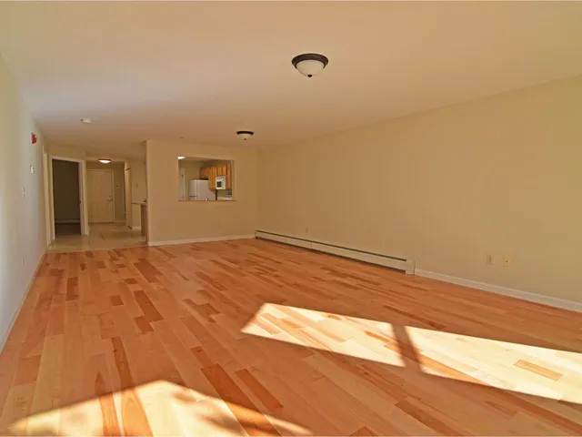 $379,000 | 105 Claire Point Road, Burlington, VT 05408