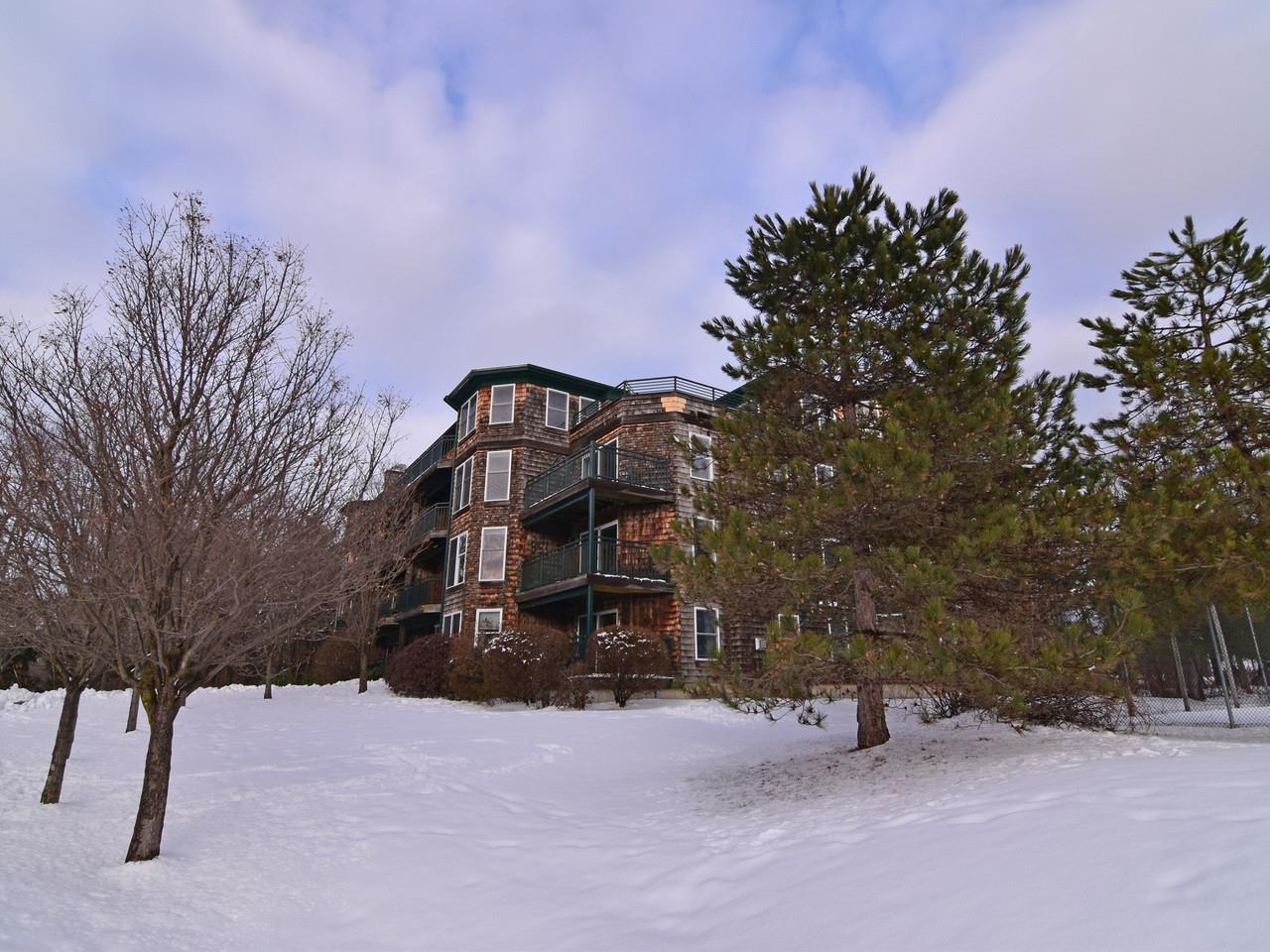 105 Claire Point Road Burlington, VT 05408 - Photo 3 of 44