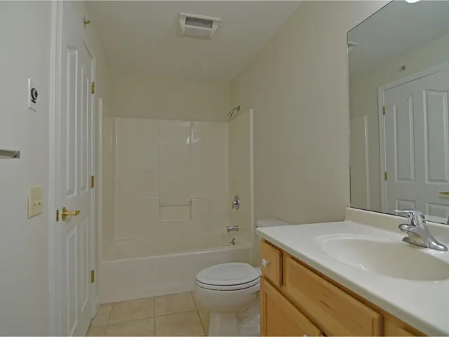 $379,000 | 105 Claire Point Road, Burlington, VT 05408