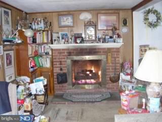 34 Miry Brook Road Hamilton, NJ 08690 - Photo 5 of 6