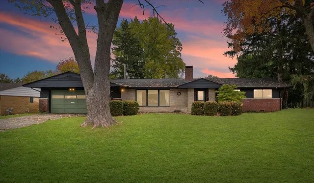 $169,900 | 403 Dennis Drive, Danville, IL 61832