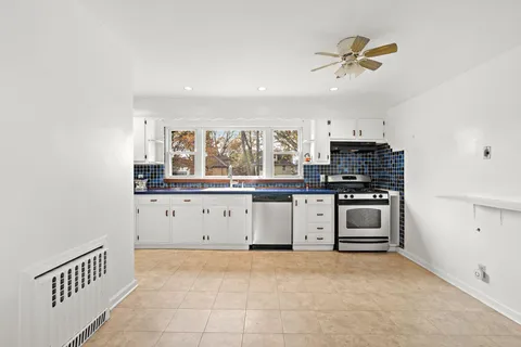 $1,195,000 | 97 Riverview Avenue, Cliffside Park, NJ 07010