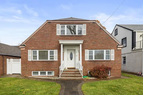 $1,195,000 | 97 Riverview Avenue, Cliffside Park, NJ 07010