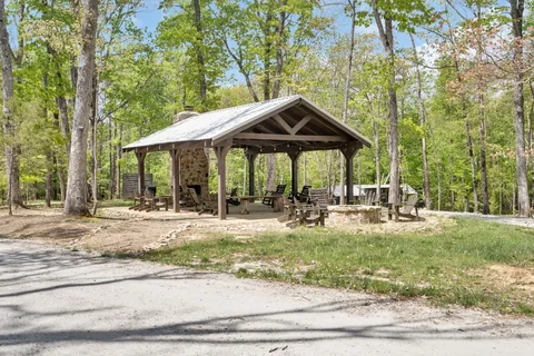 $225,000 | 512 Deer Lick Trail, Monteagle, TN 37356