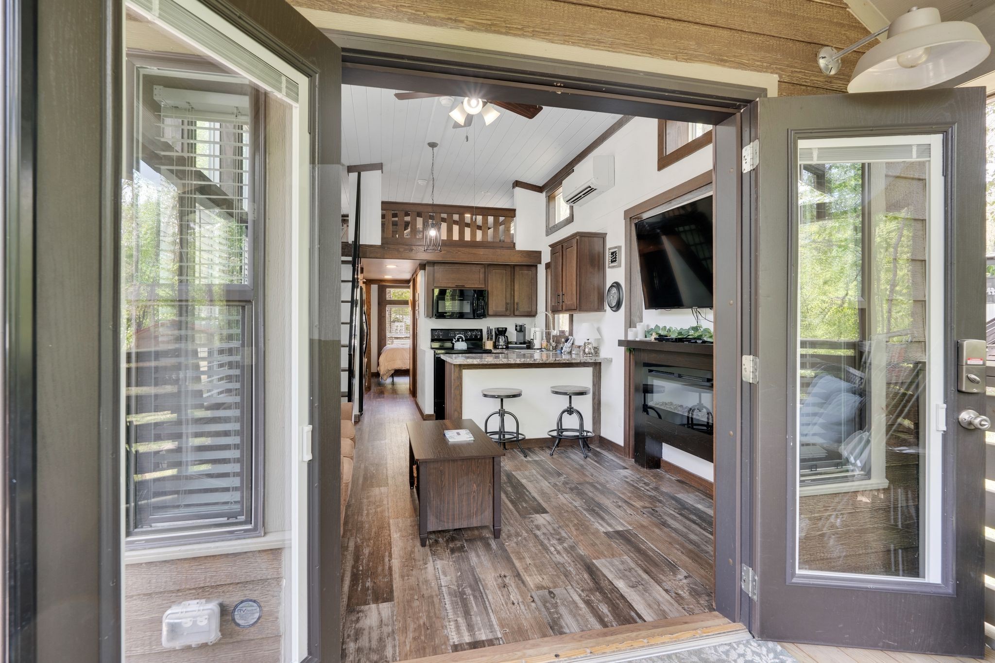 512 Deer Lick Trail Monteagle, TN 37356 - Photo 7 of 44