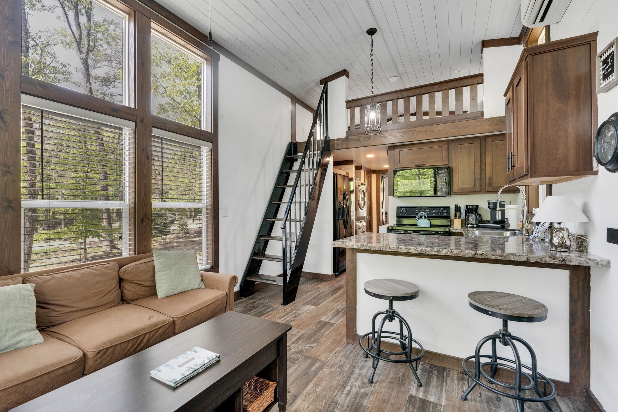 512 Deer Lick Trail Monteagle, TN 37356 - Photo 9 of 44