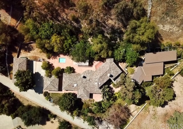 23747 Oakfield Road Hidden Hills, CA 91302 - Photo 27 of 30